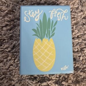 Stay Fresh Pineapple Design Decor